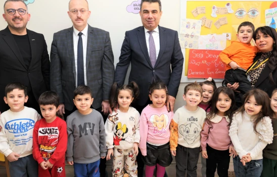 Hasan Gümüş, Özel Özüm Çocuk Anaokulu'nu Ziyaret Etti