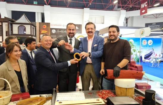 Hisarcıklıoğlu'ndan Yöresel Ürünlere Övgü