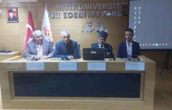 '100. Yılında Cumhuriyet Kazanımları ve Tarihin Tanıkları Gazilerimiz' Paneli Düzenlendi