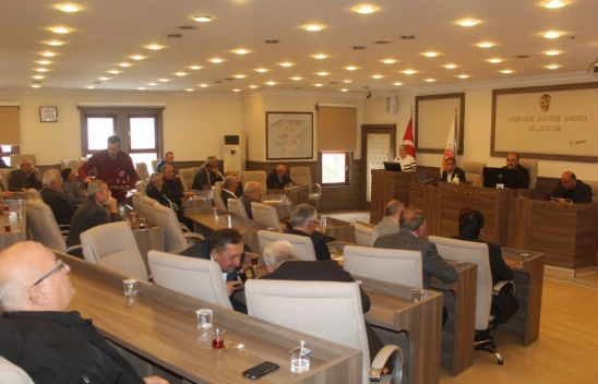 İGM'de Oturumlar Devam Ediyor