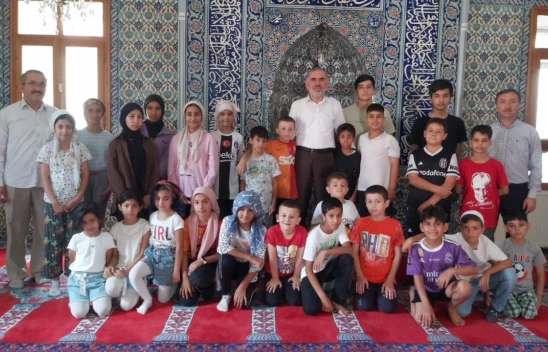 İl Müftüsü Derin'den Cebrail Camii Yaz Kur'an Kursuna Ziyaret