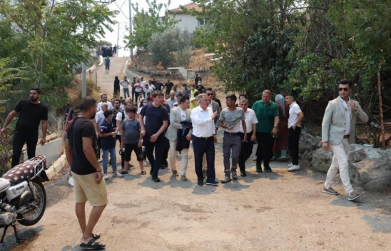 İzmir Valisi Elban: 'Yangının Enerjisi Düşürüldü, Risk Büyük Ölçüde Azaldı'