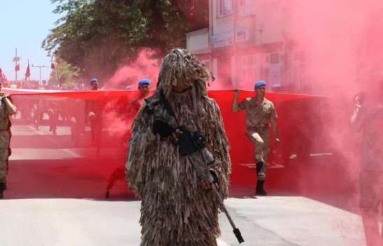 Kahramanların Yolunda Yürüyüş Başladı