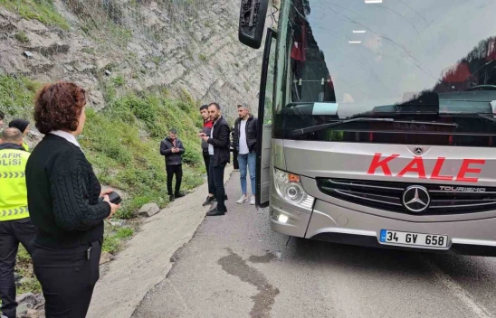 Yolcular Ölümden Döndü!