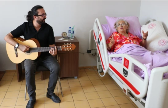 Karabük'te Yaşlılara Müzik Morali