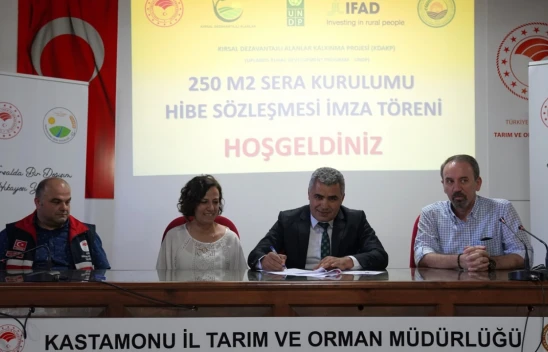 Kastamonu'da 45 Çiftçiye Sera Kurulumu İçin Hibe Desteği