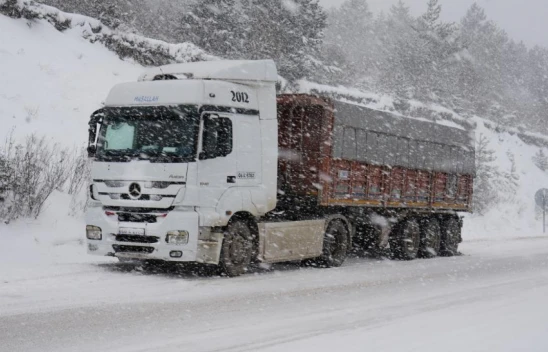 Kastamonu'da Araçlar Yolda Mahsur Kaldı