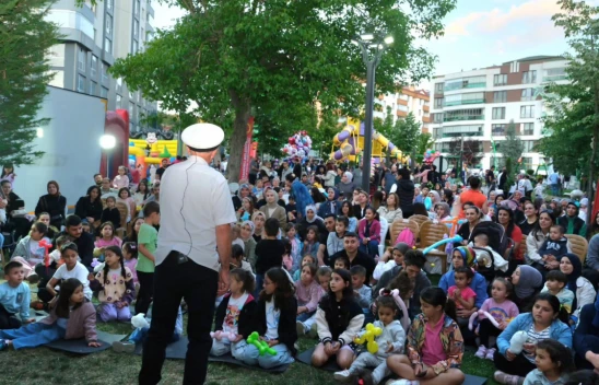 Kastamonu'da Çocuk Şenliği Coşkusu Devam Ediyor