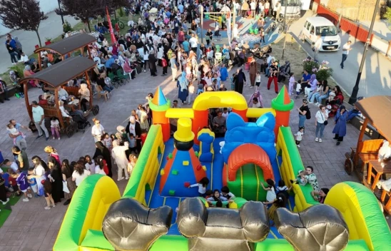 Kastamonu'da Çocuk Şenliği Coşkusu