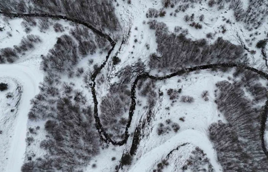 Kastamonu'da Karla Kaplanan Dağlarda Hayran Bırakan Manzaralar