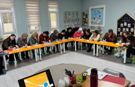 Kastamonu'da Maarif Modeli Aile Konferansları Sürüyor