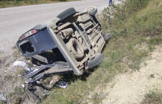 Şarampolde Takla Attı: 2 Yaralı