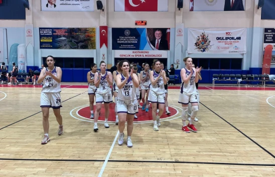 Kastamonu Derbisinde Kazanan Şerife Bacı