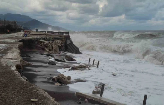 Kastamonu'nun O İlçesinde Eğitime 1 Gün Ara