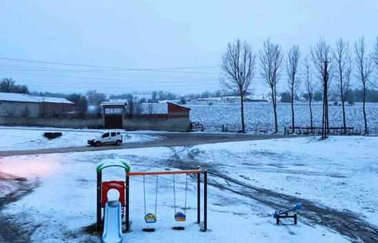 Kastamonu'nun Yüksek Kesimleri Beyaza Büründü