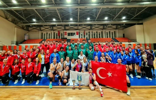 Kastamonu Üniversitesi'nde Ünilig Voleybol Ligi Tamamlandı