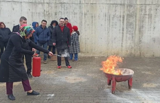 Kastamonu Üniversitesi'nde yangın söndürme tatbikatı yapıldı