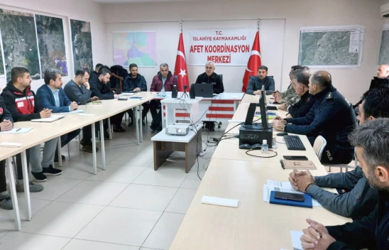 Kastamonu Valisi Avni Çakır, İslahiye'deki görevine başladı