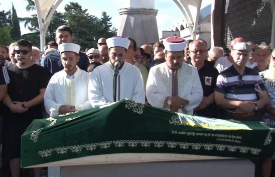 Kastamonulu Sanatçı Son Yolculuğuna Uğurlandı