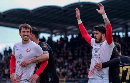 Kastamonuspor maçı, Kocaeli ve Van gazetelerinde