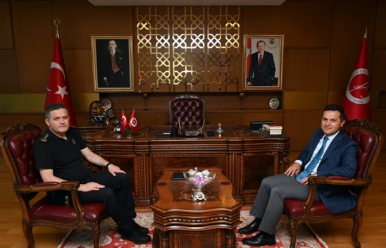 Kayhan Ay'dan Rektör Topal'a Veda Ziyareti