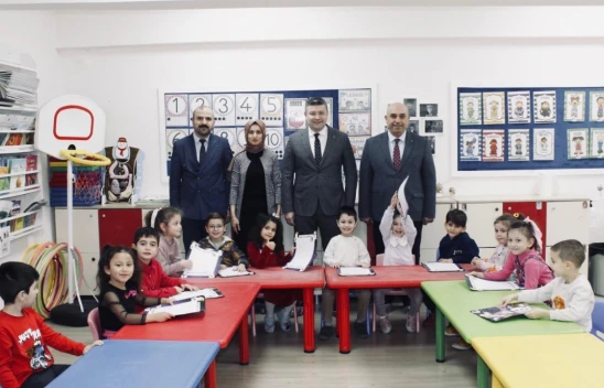 Kaymakam Uçar Karneleri Dağıttı