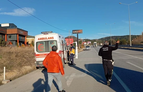 Kaza Yapan Araçlar Sulama Kanalına Düştü: 5 Yaralı