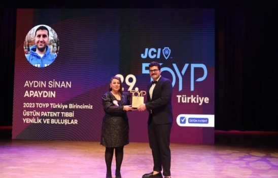 Öğretim Üyesi Türkiye'nin 10 Başarılı Genci Arasında Yer Aldı