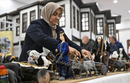 Kitre Bebeklerle Kurtuluş Mücadelesi'ni Tasvir Etti