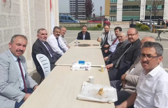 Kız Kur'an Kursu'ndan Hayır Çarşısı