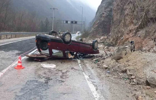 Kontrolden Çıkan Otomobil Takla Attı: 1 Yaralı