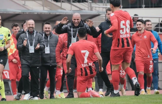 KSK, Lidere Konuk Oluyor