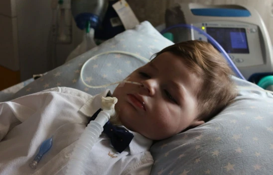 Küçük Kaan Yaşam Savaşını Kaybetti