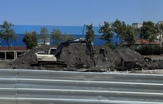 Lavuar Alanında Çalışmalar Sürüyor