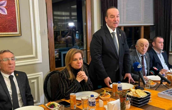 Milletvekili Akay Gazetecilerle Buluştu