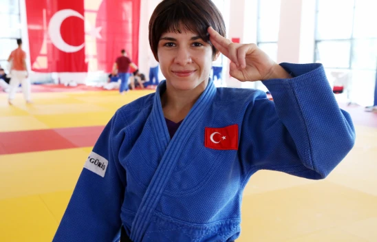 Milli Judocu Tuğçe, 'İlk Basamağı' Hedefliyor