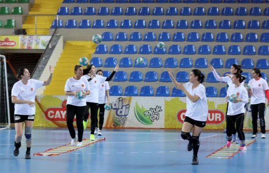 Milli Takımımız, Karadağ Hazırlıklarını Sürdürüyor