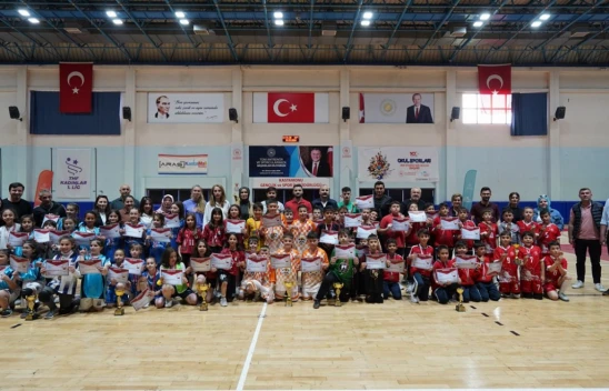 Minikler Hentbol İl Birinciliği Düzenlendi