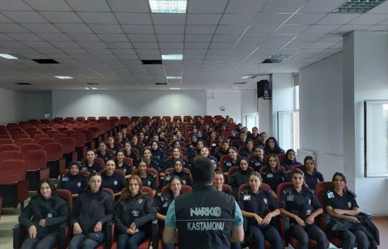 Narkotikten 495 polis adayına bilgilendirme