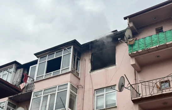 O Evini Kurtarmaya Çalıştı, İtfaiye Onu Kurtardı