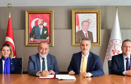 O İlçeye Futbol Sahası Kazandırılacak