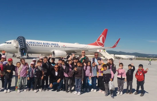 Öğrenciler Havalimanını Keşfediyor