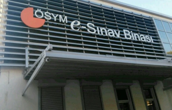 ÖSYM'den Yeni Sistem: Kağıt Yerine Elektronik Sınav Dönemi