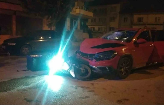 Otomobil İle Motosiklet Çarpıştı: 1 Yaralı