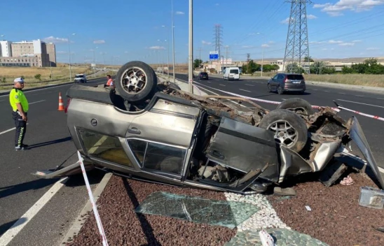 Otomobil takla attı: 1 ölü