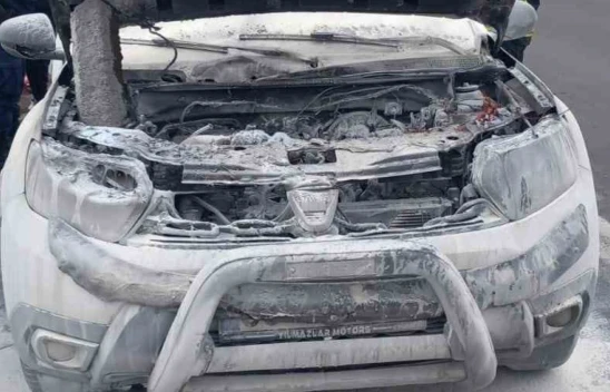 Otoyolda Birden Alev Aldı