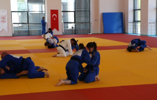 Paralimpik Oyunları'na 9 Sporcu İle Katılmayı Hedefliyorlar