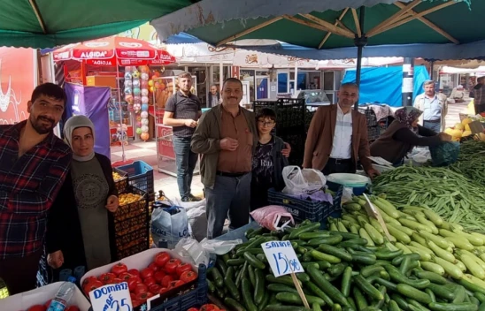 Pazarlarda Bayram Yoğunluğu Başladı