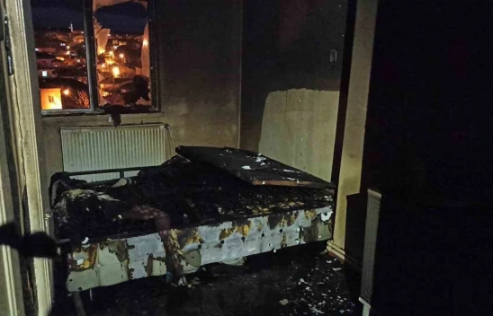 Prizde Takılı Gece Lambası Yangına Neden Oldu