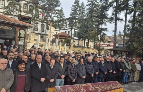 Recep Ergenç Defnedildi